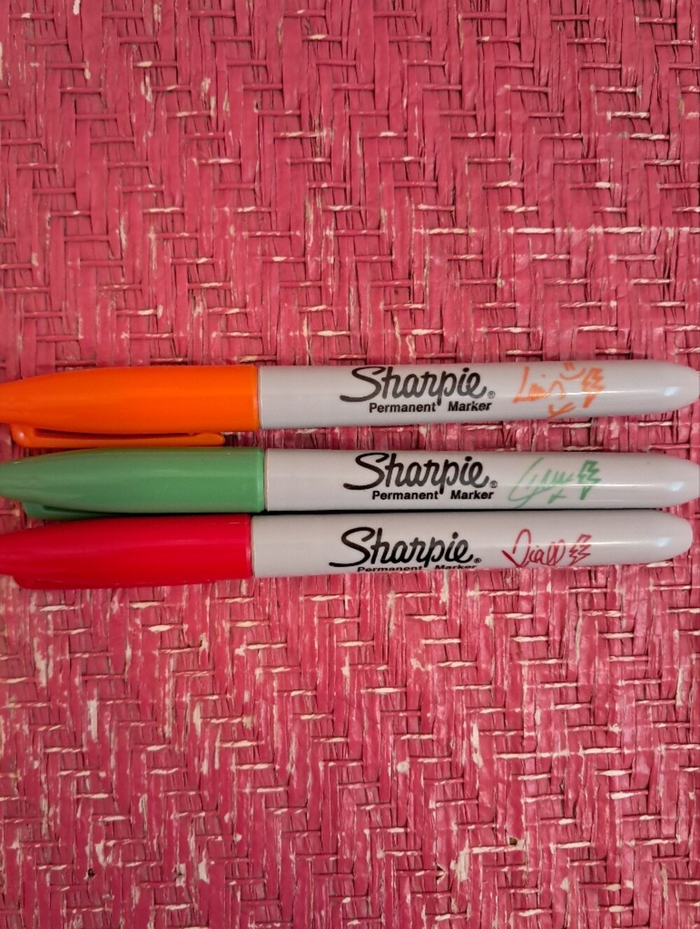 One Direction Sharpie set - Picture 2 of 2